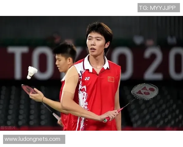 重庆羽毛球队近期状态分析与表现评估探讨 重庆羽毛球队近期状态分析与表现评估探讨