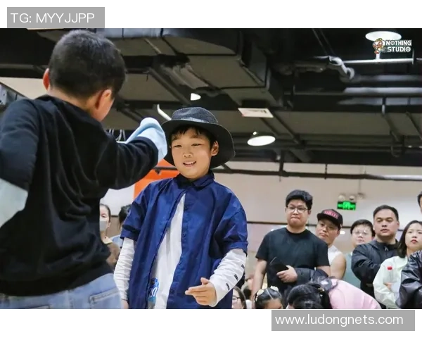 街舞热议：杭州街舞队的意识争议